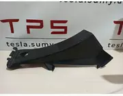 Накладка багажного прорізу зовнішня ліва б/в Tesla Model S, 1006674-00-С